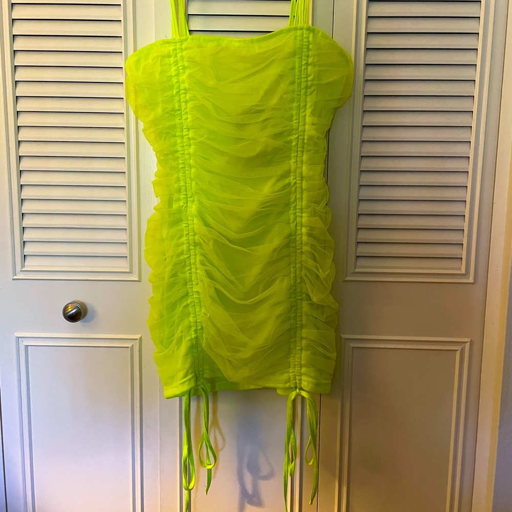 Vibrant lifestyle ruched mini dress szL
